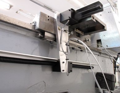 DRO Underneath_3809.jpg