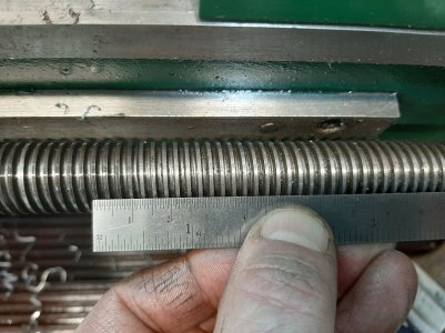 Leadscrew and ruler.jpg