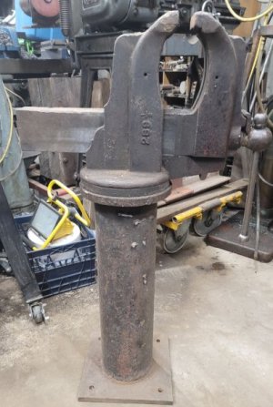 Parker vise deals