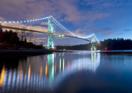 Lions Gate Bridge3.jpg