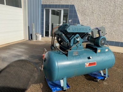 Compressor01.jpg Compressor01.jpg