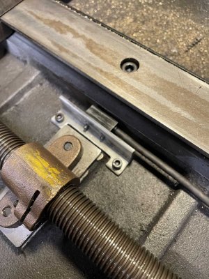 Mill x-axis old mount.JPG