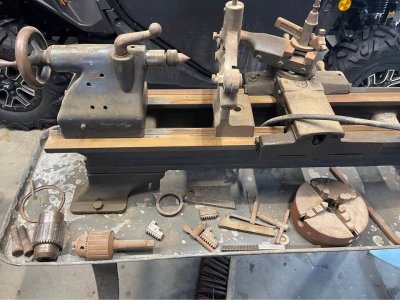 mystery lathe 1.jpg