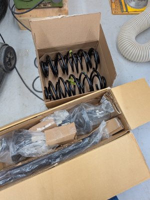 PXL_20250623_225019031.jpg