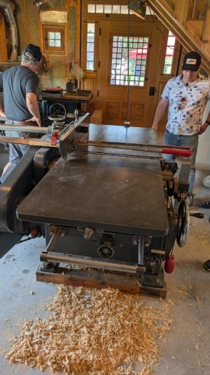 PXL_20250712_160403293_copy_748x1330.jpg
